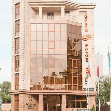 Golden Palace Hotel Ałma Ata Zewnętrze zdjęcie