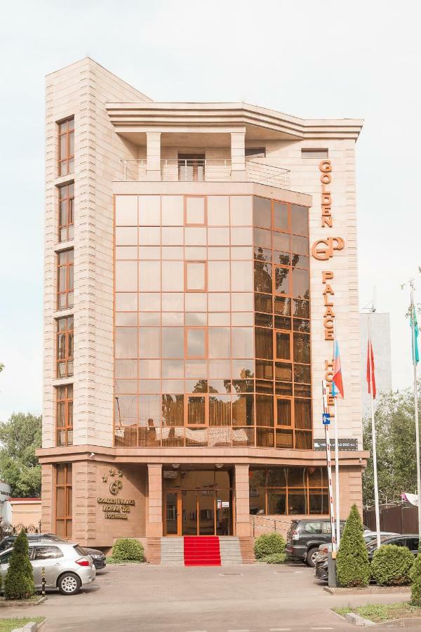 Golden Palace Hotel Ałma Ata Zewnętrze zdjęcie