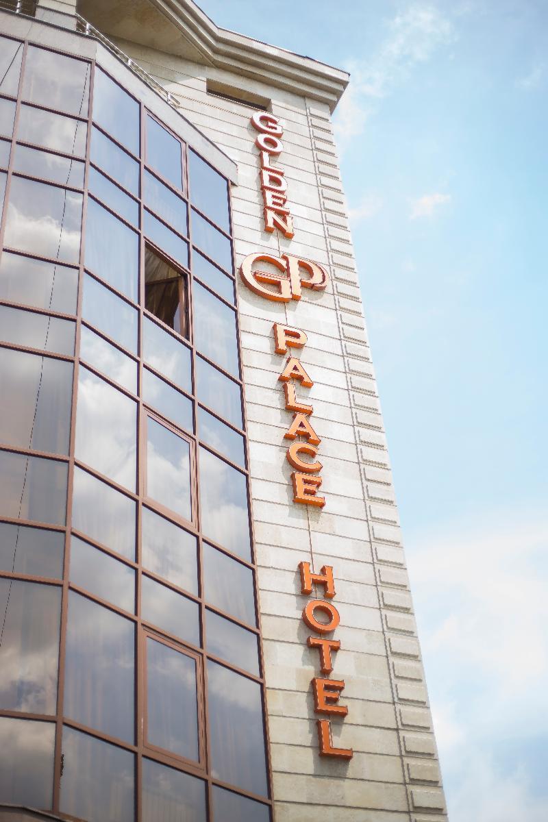 Golden Palace Hotel Ałma Ata Zewnętrze zdjęcie