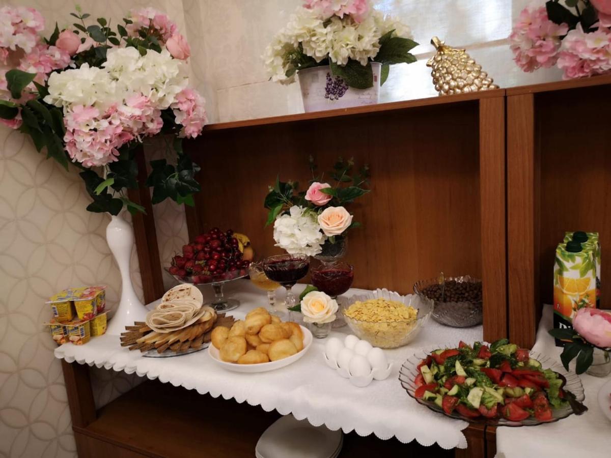 Golden Palace Hotel Ałma Ata Zewnętrze zdjęcie